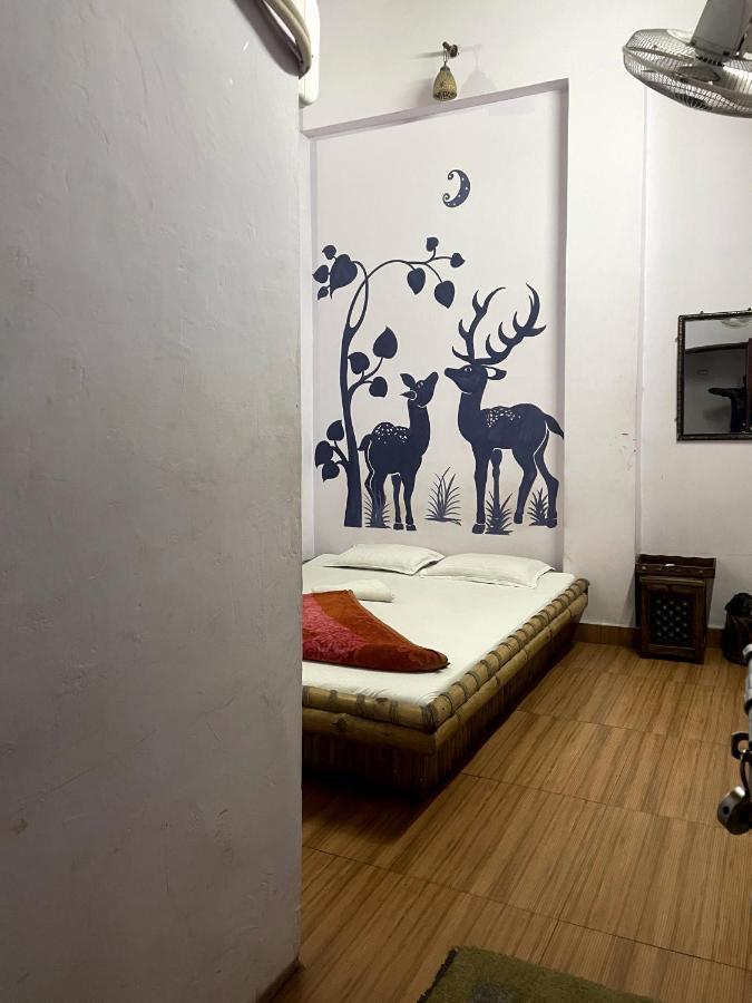 Shri Guest House Bénarès Extérieur photo