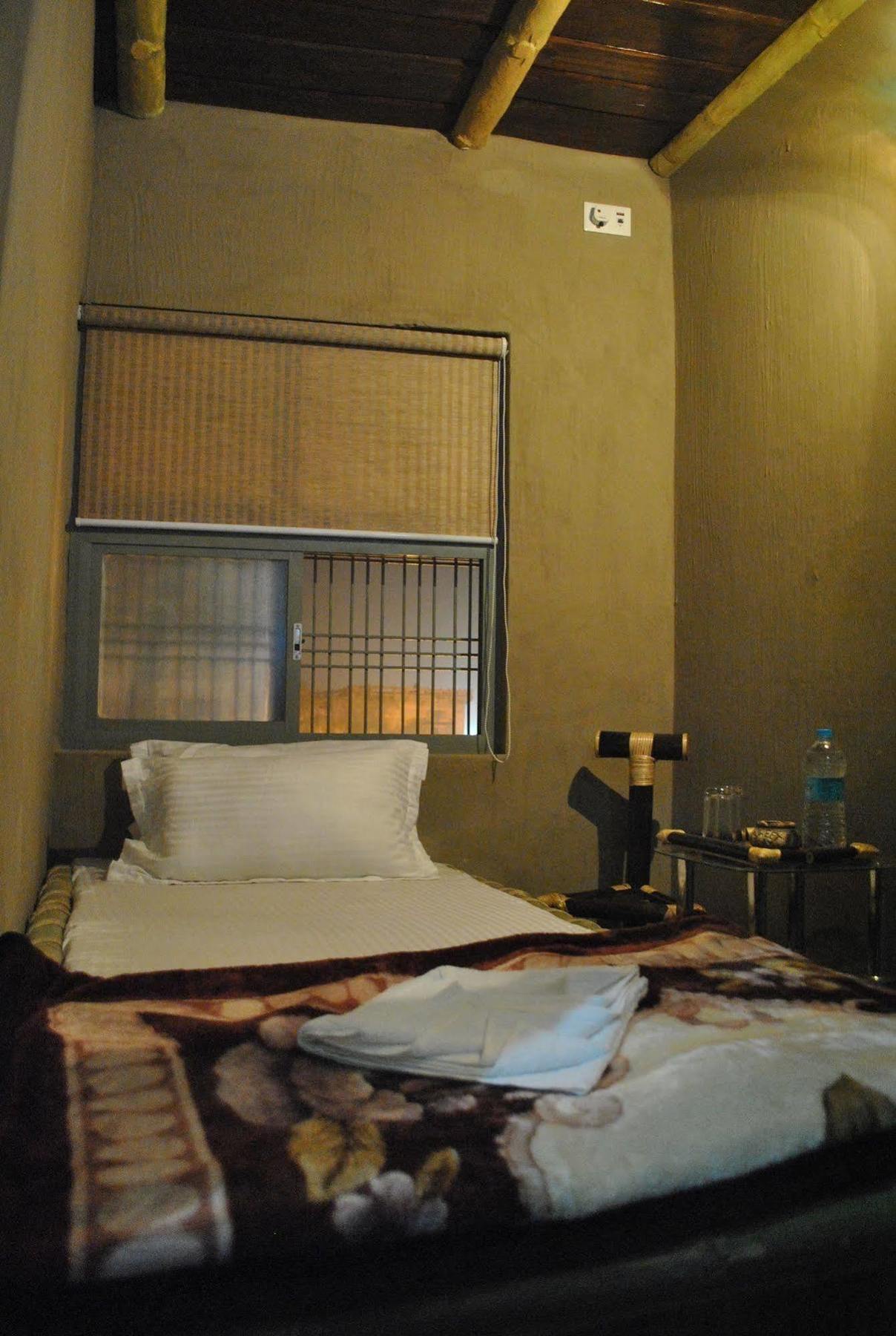 Shri Guest House Bénarès Extérieur photo
